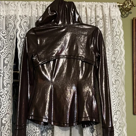 Lululemon Metallic Define Jacket - Picture 6 of 10